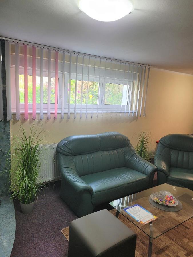 Pension Relax U Komina Františkovy Lázně 外观 照片